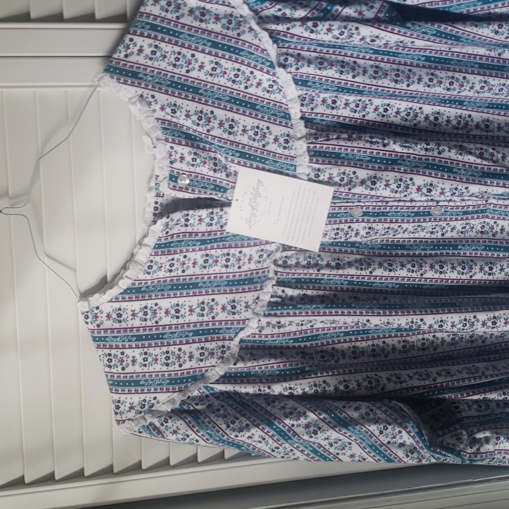 Lanz classic flannel Tyrolean night gown